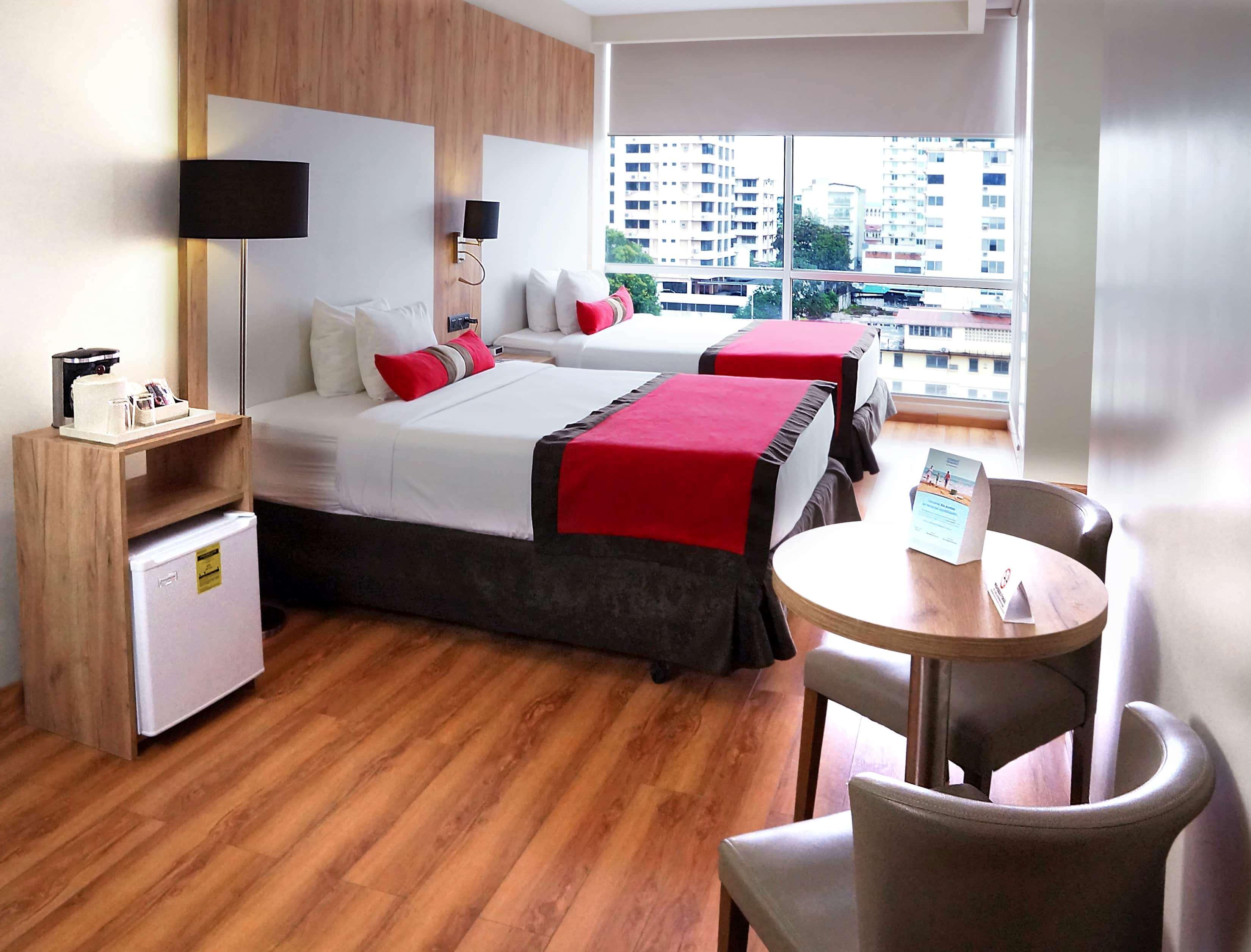 מלון Ramada By Wyndham Panama Via Argentina מראה חיצוני תמונה