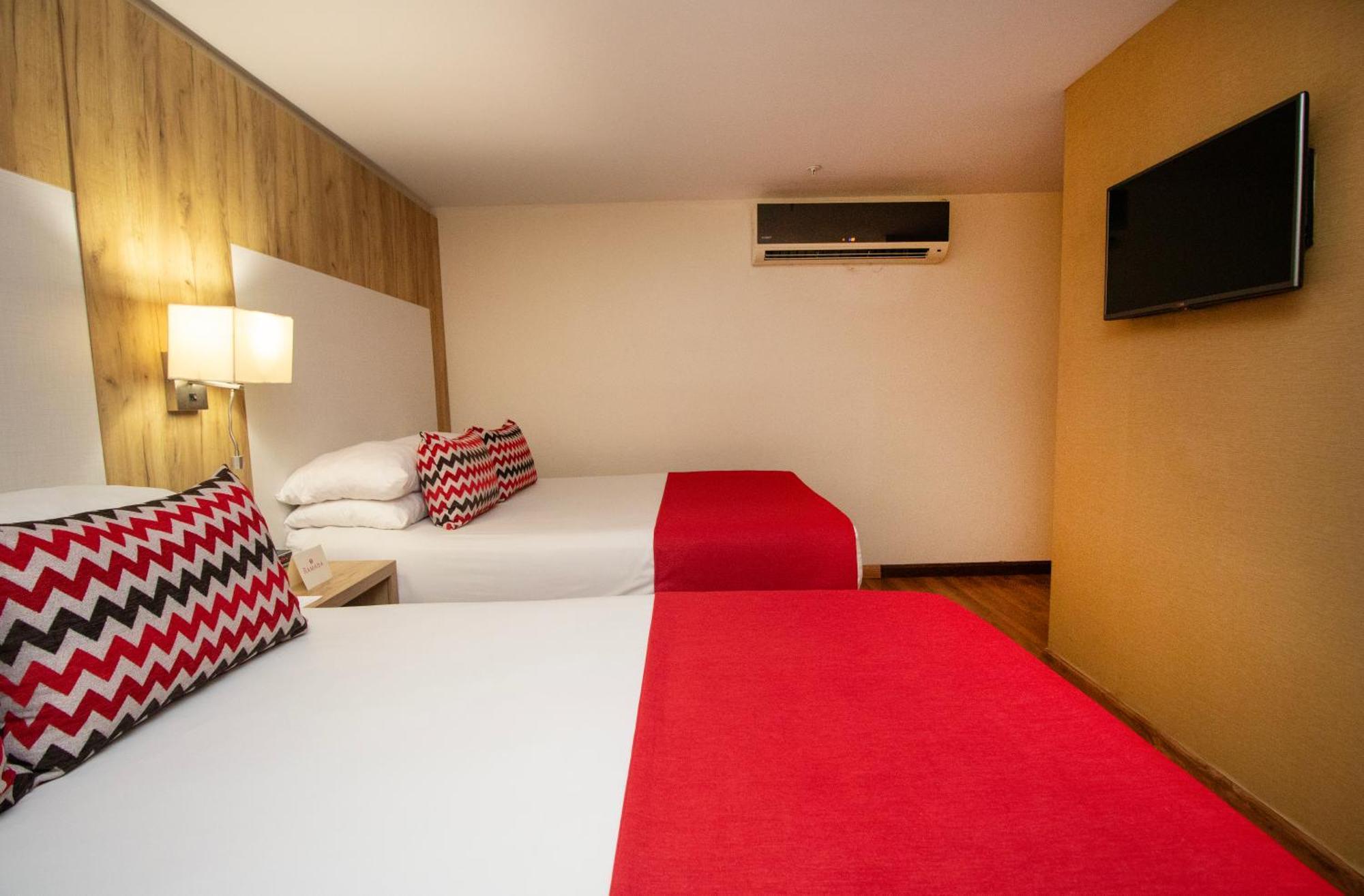 מלון Ramada By Wyndham Panama Via Argentina מראה חיצוני תמונה