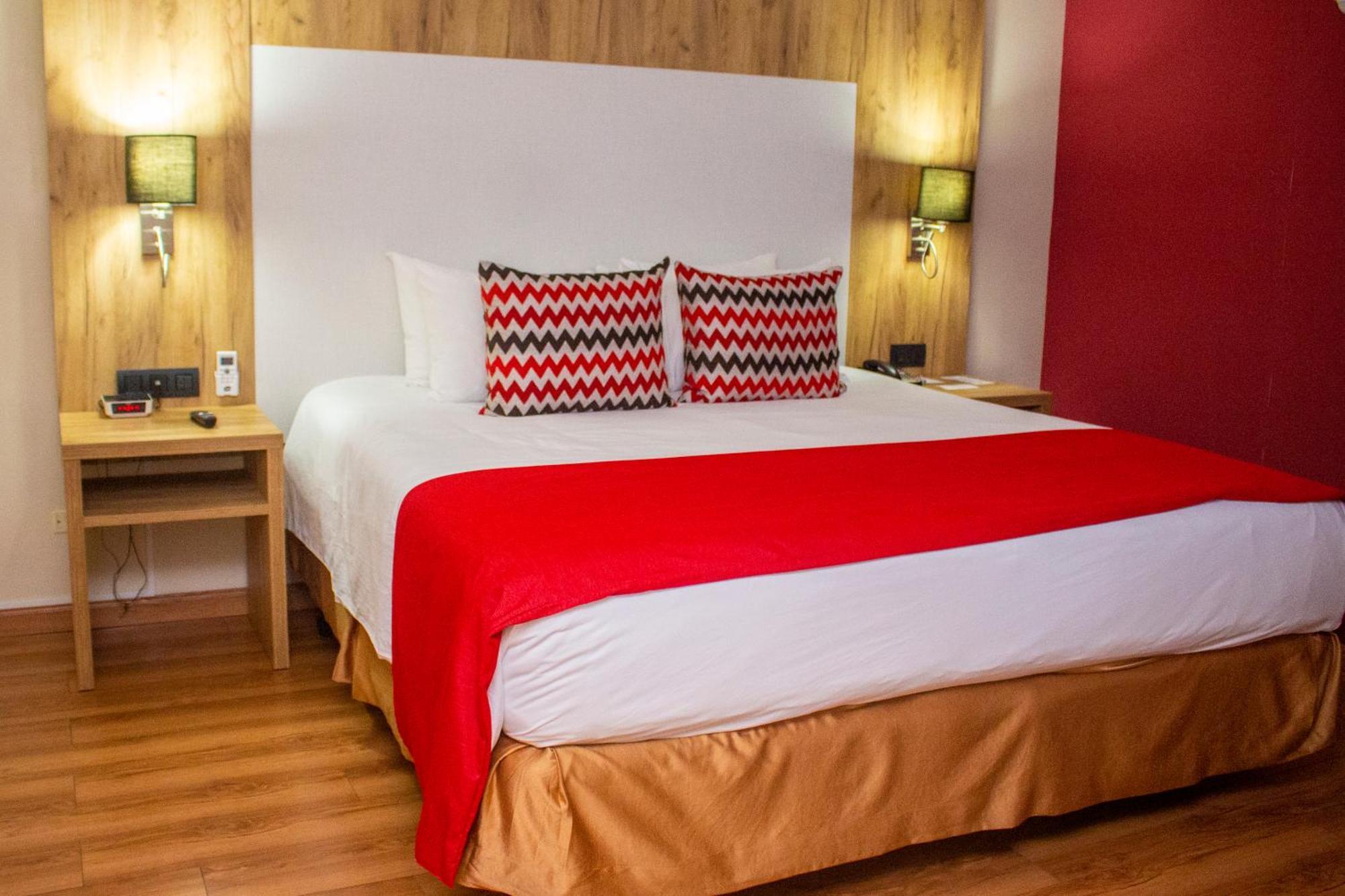 מלון Ramada By Wyndham Panama Via Argentina מראה חיצוני תמונה