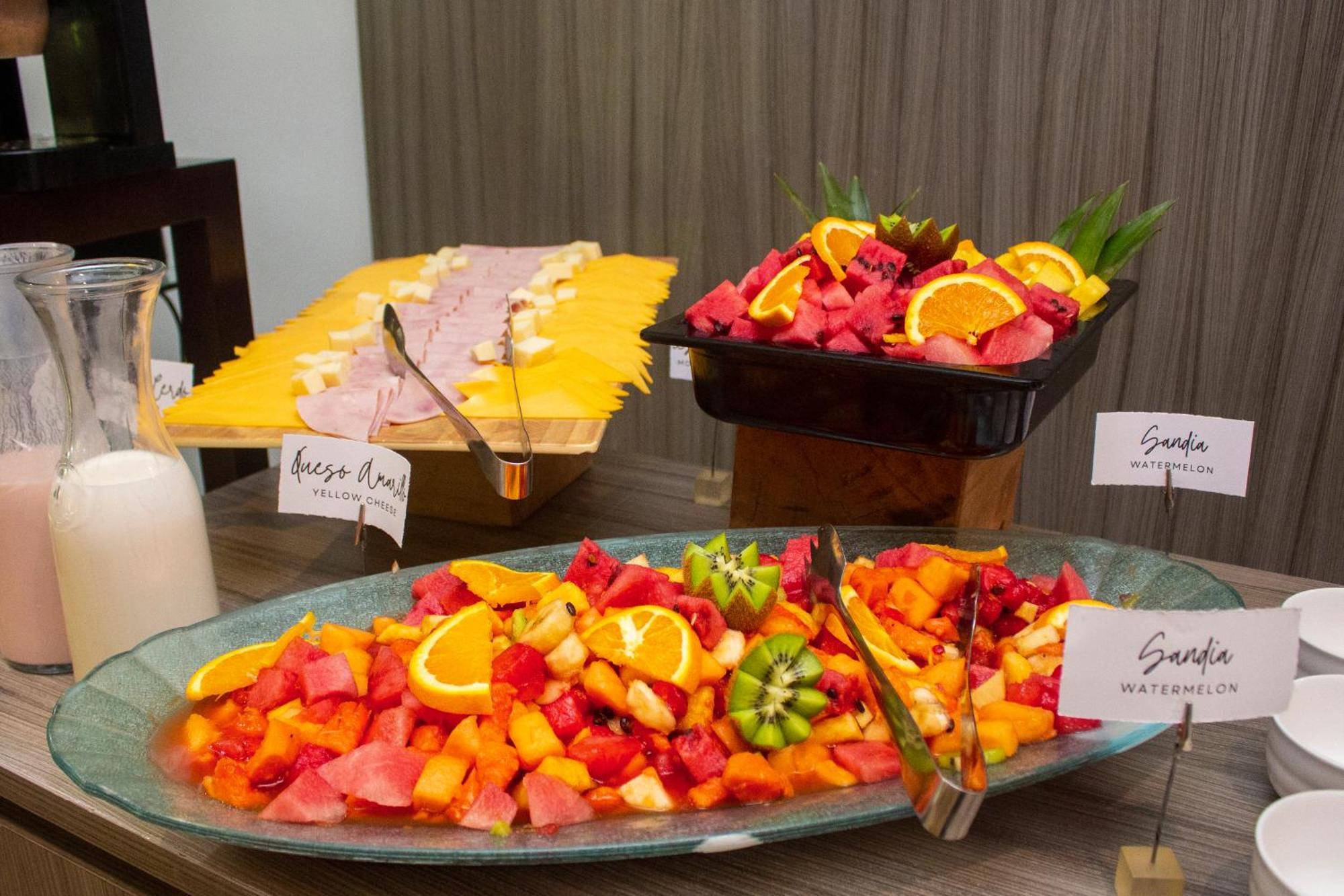 מלון Ramada By Wyndham Panama Via Argentina מראה חיצוני תמונה