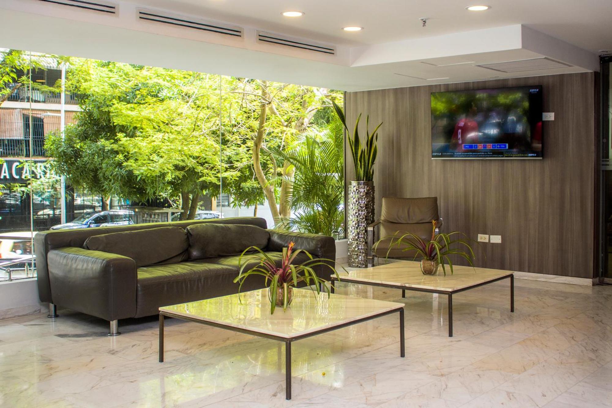 מלון Ramada By Wyndham Panama Via Argentina מראה חיצוני תמונה