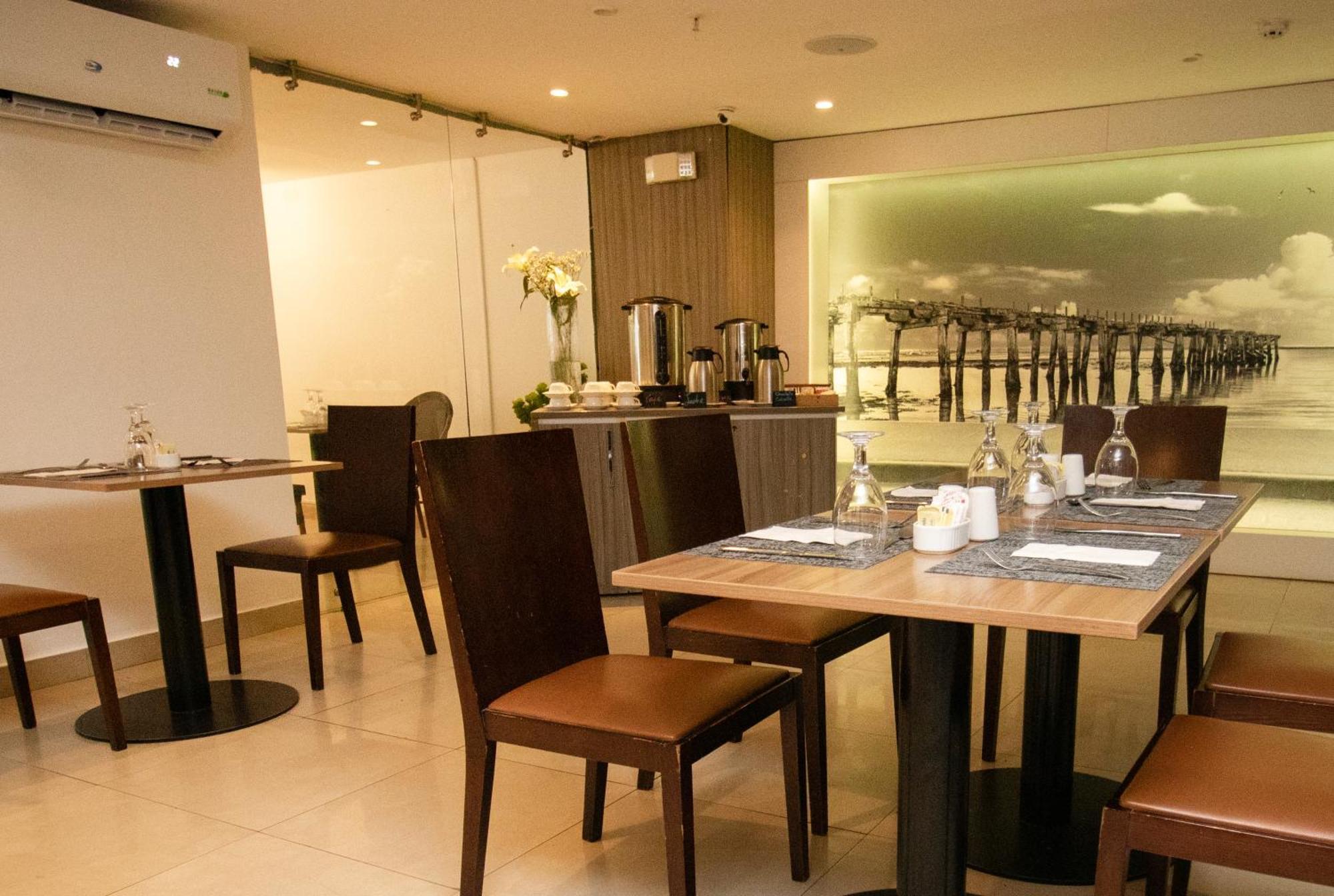מלון Ramada By Wyndham Panama Via Argentina מראה חיצוני תמונה